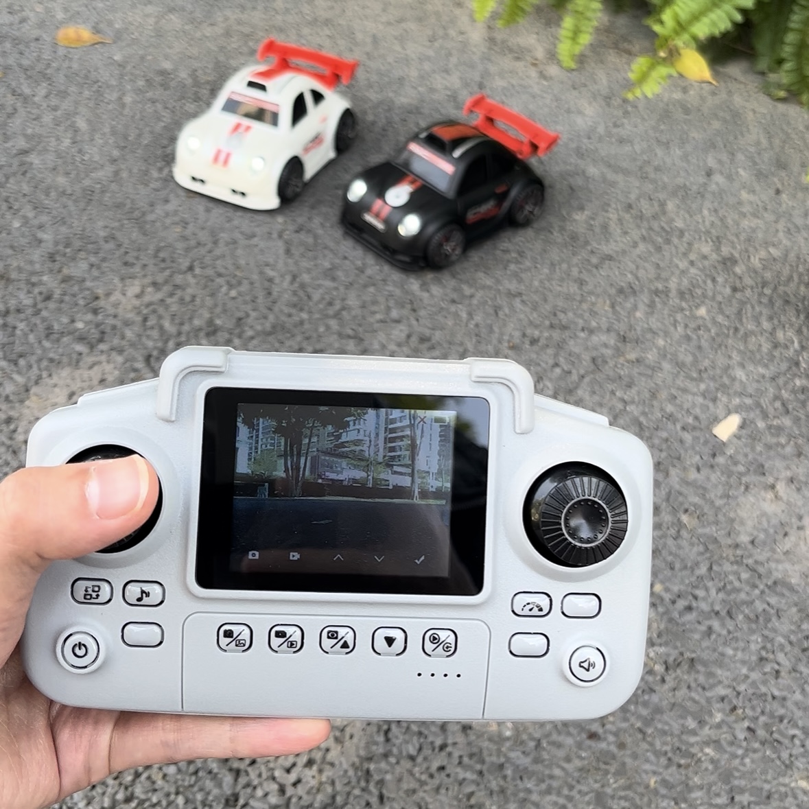 New RC C6 Drift Car with Dual  - огляд і ціна Toolkitrc M6Dac Smart Charger